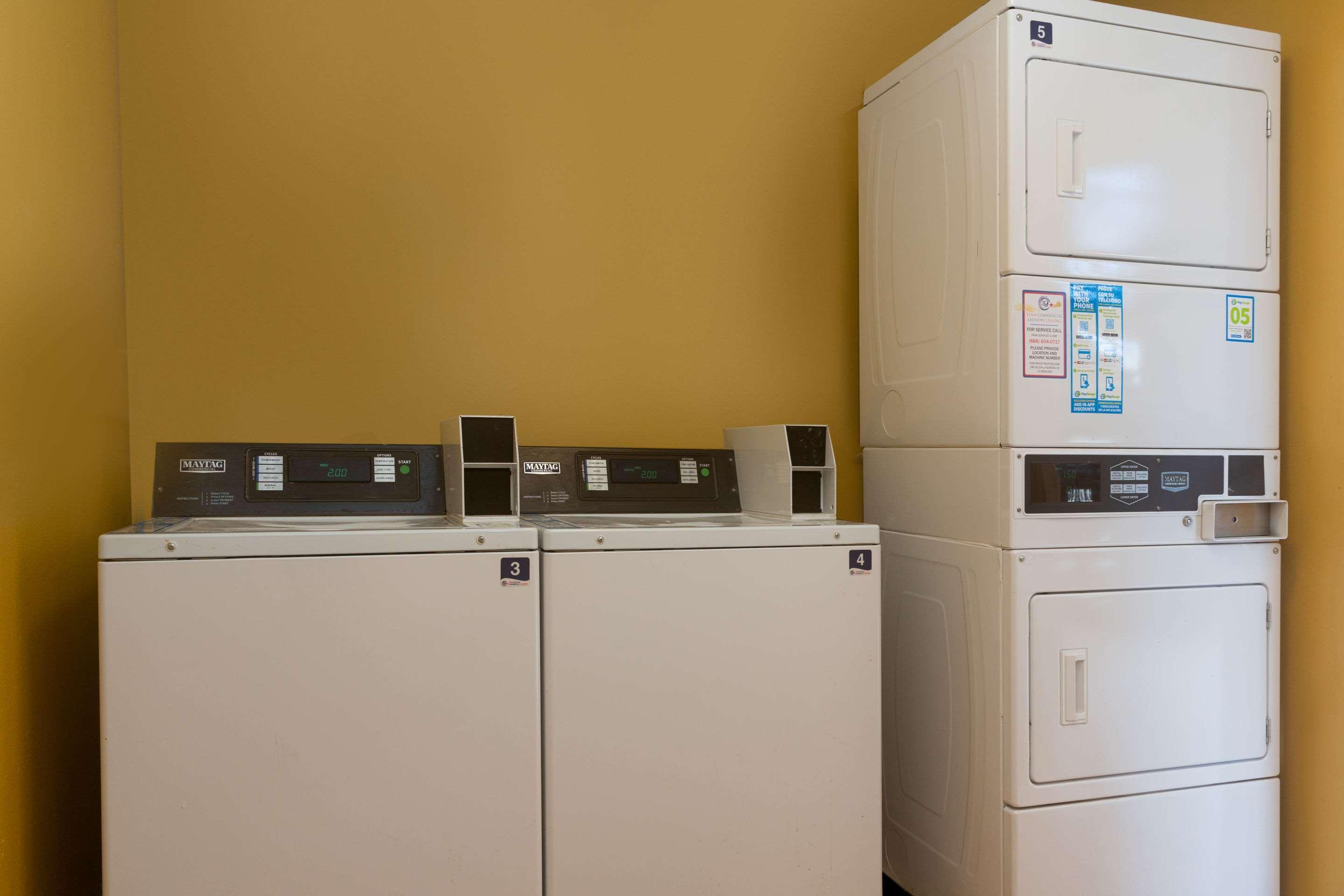Quality Inn At Arlington Highlands Esterno foto