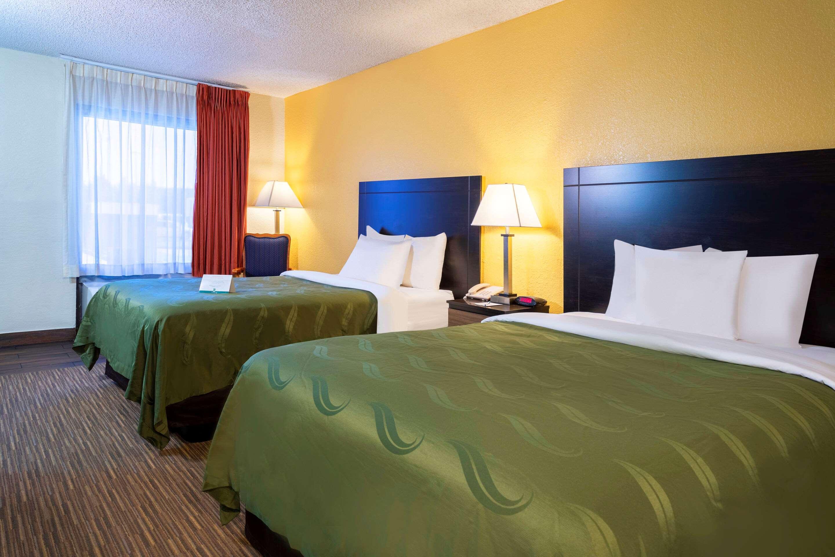 Quality Inn At Arlington Highlands Esterno foto