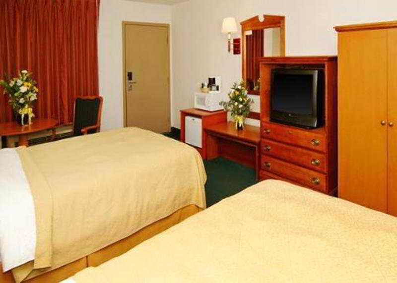 Quality Inn At Arlington Highlands Esterno foto