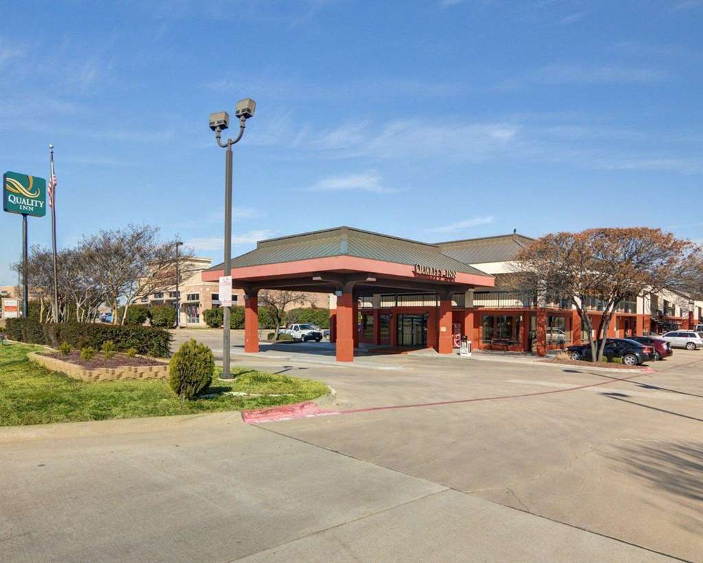 Quality Inn At Arlington Highlands Esterno foto