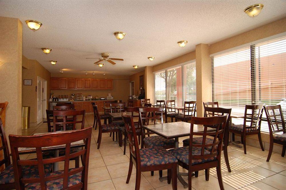 Quality Inn At Arlington Highlands Ristorante foto